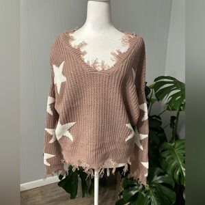 🛍️ Just Polly Oversize 100% Acrylic distressed sweater size small excellent.